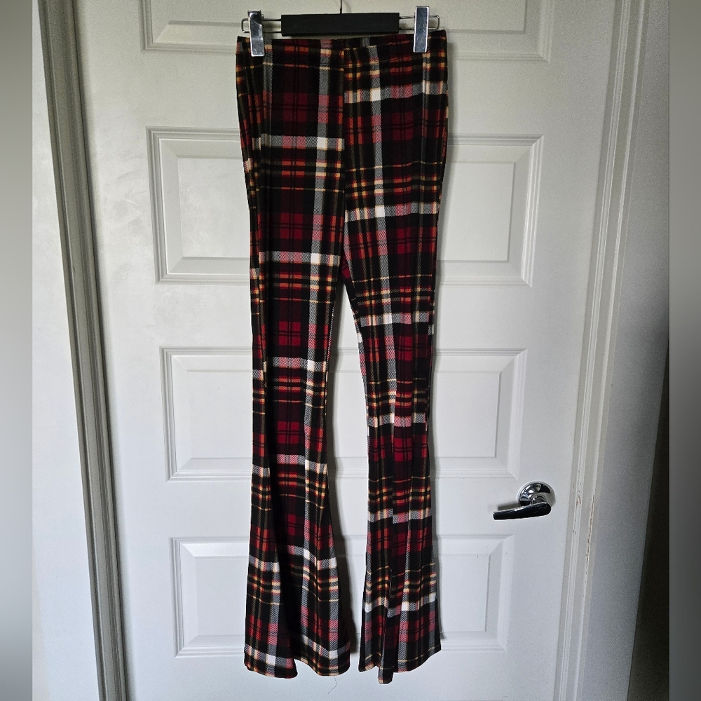 Forever 21 Plaid Flared Leggings - Size Medium